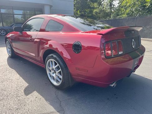 Used 2007 Ford Mustang GT Premium RWD image 3