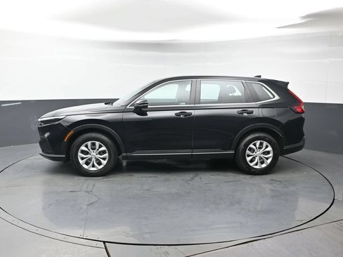 Used 2023 Honda CR-V LX image 2