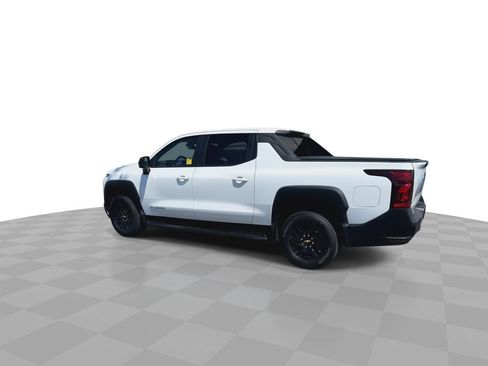 Used 2024 Chevrolet Silverado EV W/T AWD/4WD image 42