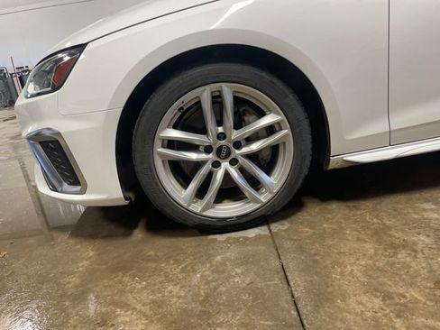 Used 2024 Audi A4 2.0T Premium Plus image 2