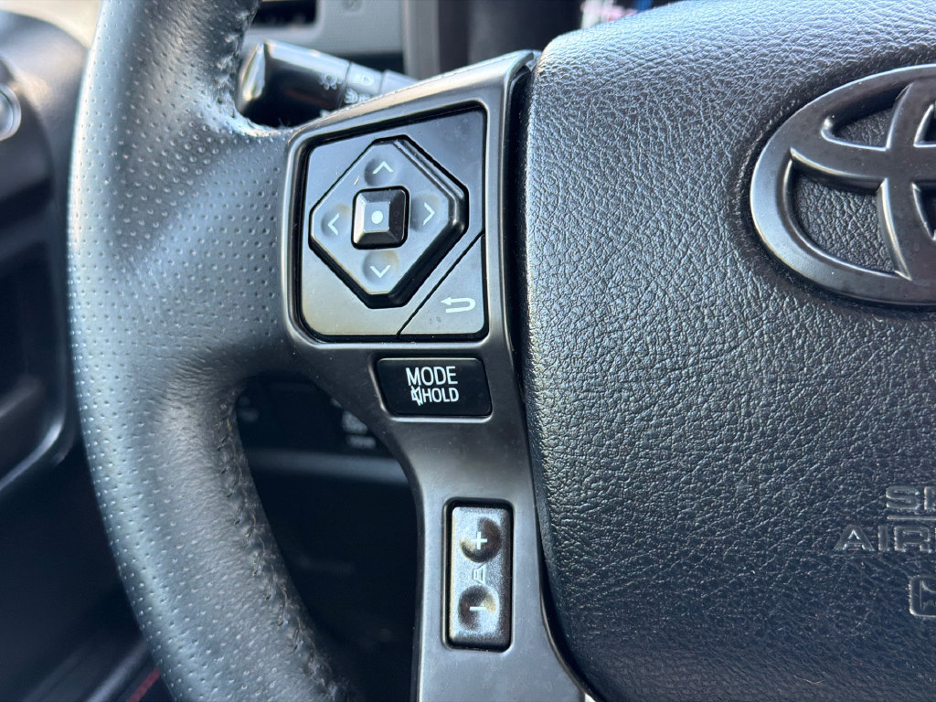 Used 2016 Toyota 4Runner Trail AWD/4WD image 22