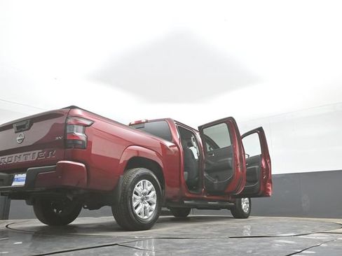 Used 2024 Nissan Frontier SV RWD image 52