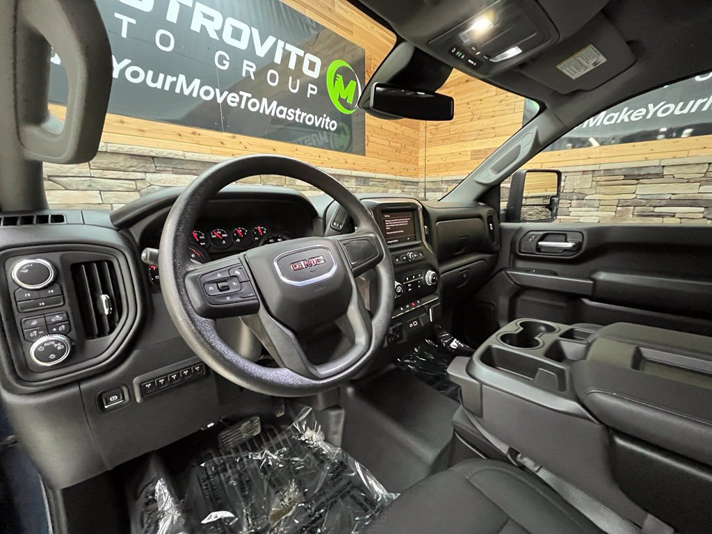 Used 2025 GMC Sierra 3500 Pro AWD/4WD image 26