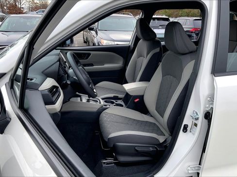 Certified 2025 Subaru Forester image 8