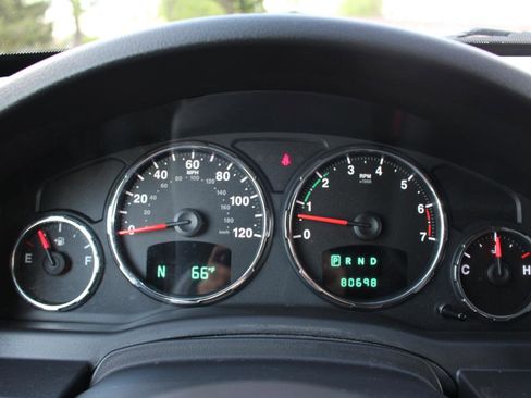 Used 2011 Jeep Liberty Sport w/ Popular Equipment Group AWD/4WD image 19