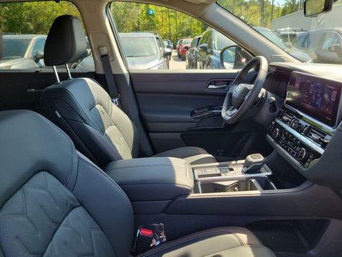 New 2026 Nissan Pathfinder Platinum w/ Cargo Package FWD image 33