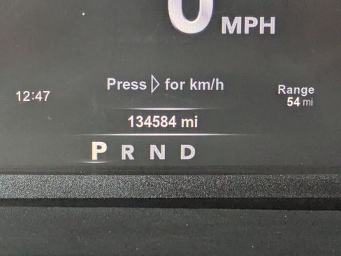 Used 2017 RAM 2500 Laramie w/ Protection Group AWD/4WD image 2