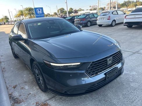 Used 2023 Honda Accord EX-L image 3