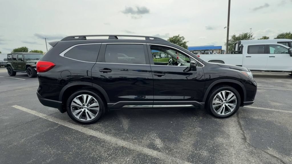 Used 2021 Subaru Ascent Limited w/ Technology Package AWD/4WD image 9