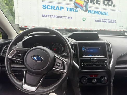Used 2018 Subaru Crosstrek 2.0i Premium AWD/4WD image 16