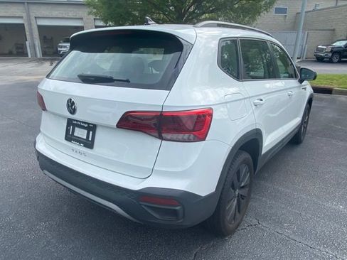 Used 2024 Volkswagen Taos S FWD image 11