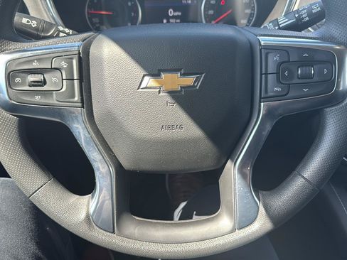 Used 2025 Chevrolet Blazer LT AWD/4WD image 13