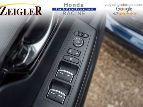 Used 2025 Honda CR-V Sport Touring image 18