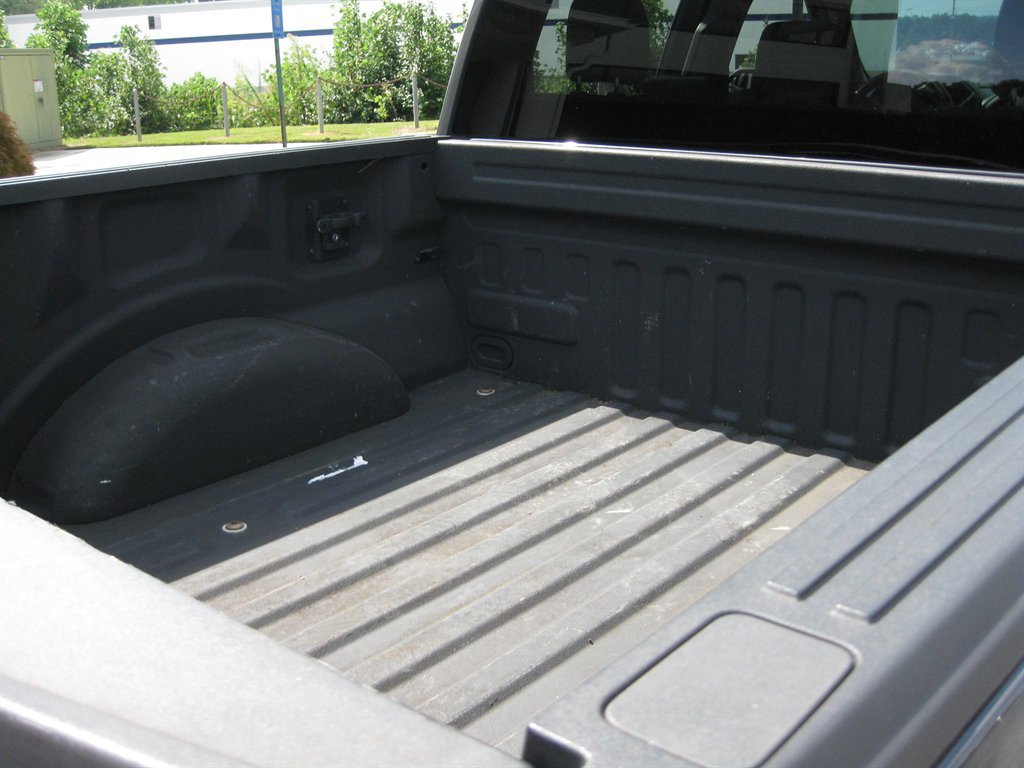 Used 2016 Ford F150 XL w/ Equipment Group 101A Mid RWD image 10