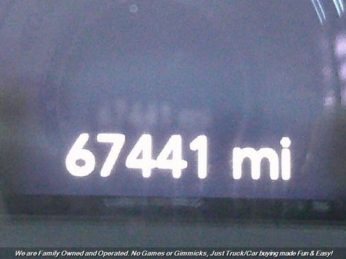 Used 2021 Jeep Cherokee Latitude Plus image 12