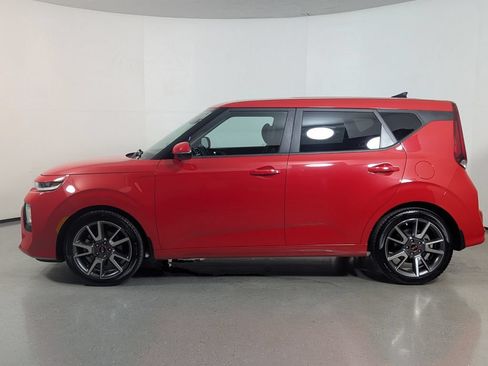 Used 2021 Kia Soul Turbo FWD image 4