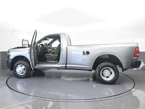 Used 2024 RAM 3500 Tradesman image 69