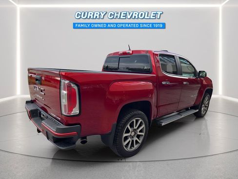 Used 2021 GMC Canyon Denali image 13