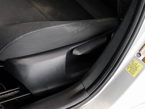 Used 2020 Toyota Corolla SE FWD image 39