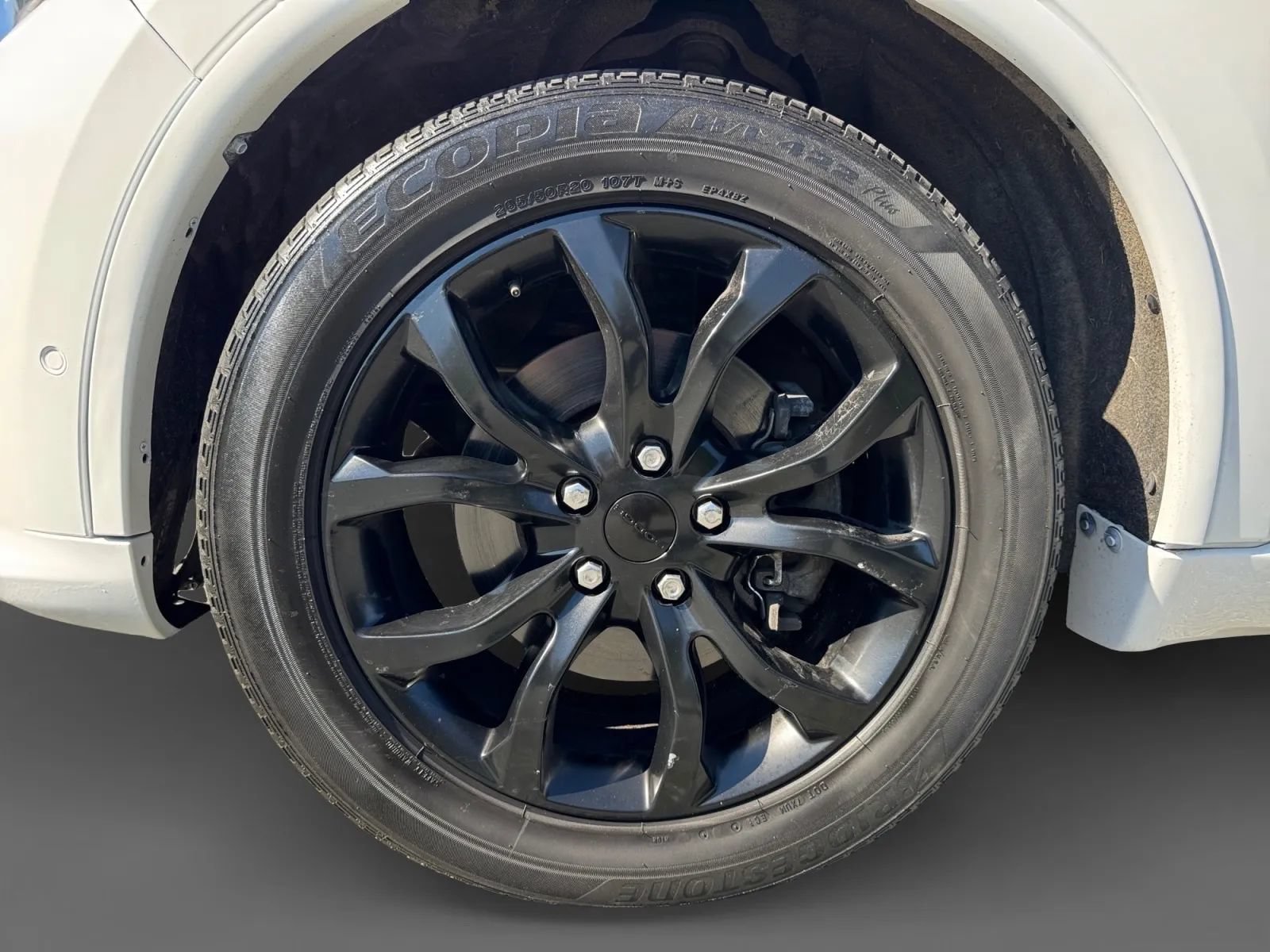 Used 2018 Dodge Durango R/T w/ Blacktop Package AWD/4WD image 28