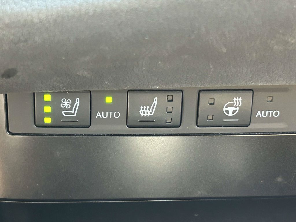Used 2023 Lexus ES 300h w/ Premium Package FWD image 15