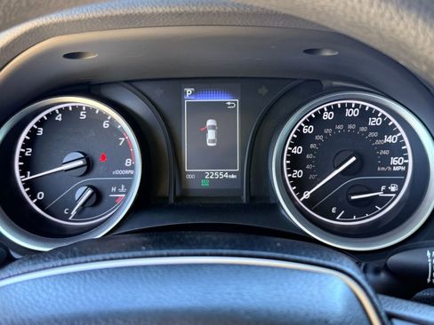 Used 2023 Toyota Camry LE image 27