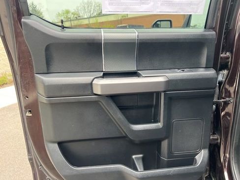 Used 2019 Ford F150 XLT w/ Equipment Group 302A Luxury AWD/4WD image 15