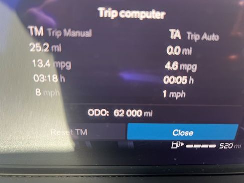 Certified 2023 Volvo XC40 B5 Plus w/ Protection Package Premier image 20