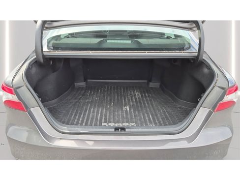 Used 2019 Toyota Camry FWD image 20