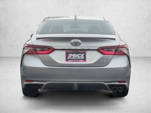 Used 2024 Toyota Camry SE image 7