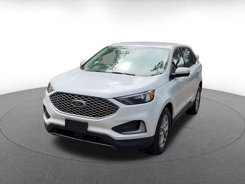 Used 2024 Ford Edge SEL AWD/4WD image 8