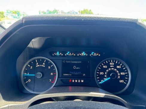 Used 2018 Ford F150 XLT w/ Equipment Group 302A Luxury AWD/4WD image 11