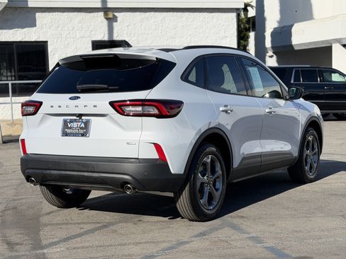 Used 2025 Ford Escape ST-Line w/ Equipment Group 301A image 8