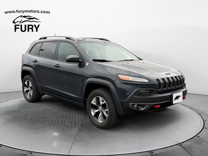 Used 2016 Jeep Cherokee Trailhawk w/ Comfort/Convenience Group
