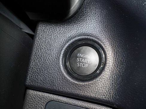 Used 2025 Toyota Tundra SR5 w/ SR5 Convenience Package AWD/4WD image 32