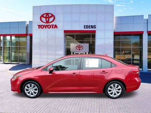 Used 2020 Toyota Corolla LE image 6