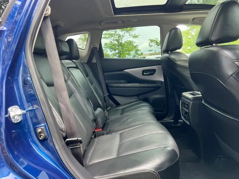 Used 2020 Nissan Murano SL w/ Moonroof Package AWD/4WD image 19