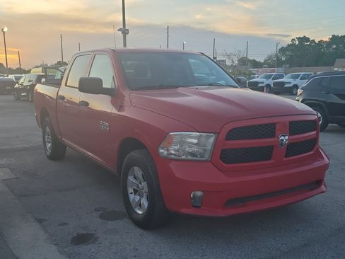 Used 2015 RAM 1500 Express image 3