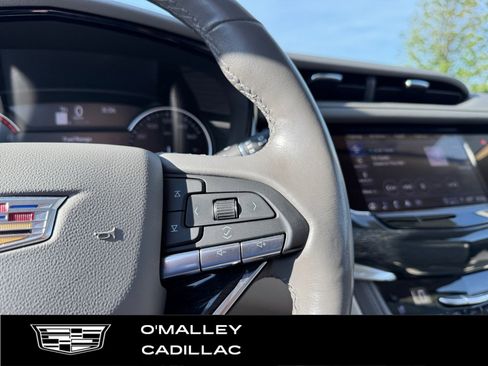Certified 2023 Cadillac XT6 Premium Luxury w/ LPO, Floor Liner Package AWD/4WD image 17