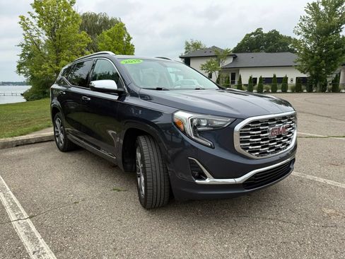 Used 2019 GMC Terrain Denali AWD/4WD image 3