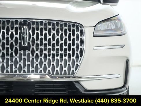Certified 2024 Lincoln Corsair FWD image 8