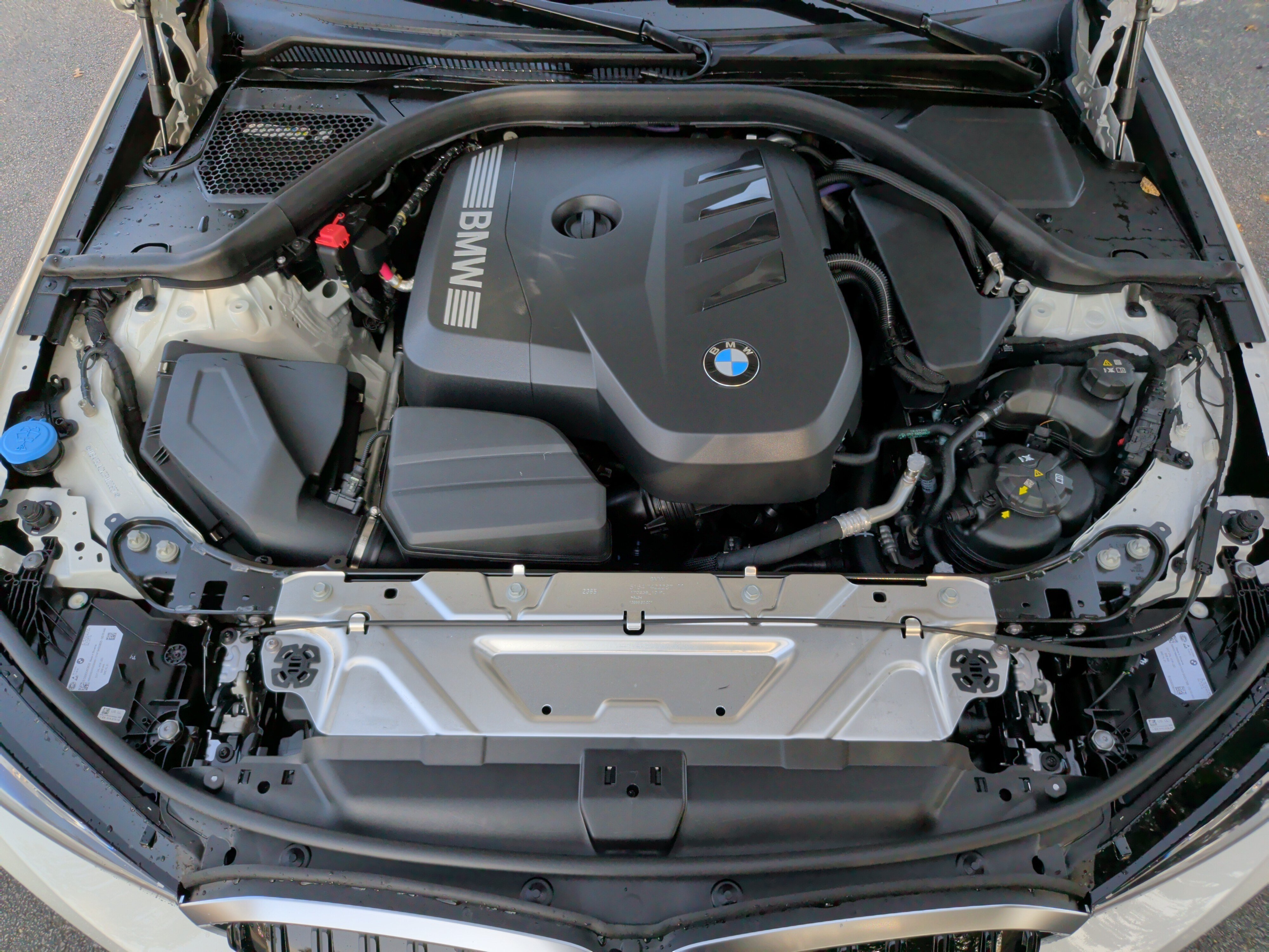 Certified 2026 BMW 330i Sedan w/ Premium Package RWD image 35