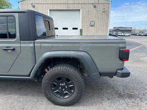 Used 2021 Jeep Gladiator Mojave AWD/4WD image 17