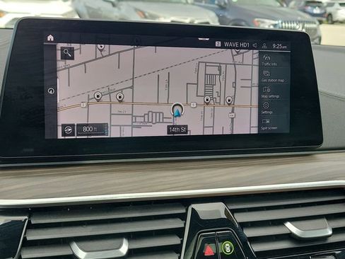 Used 2020 BMW 530e xDrive 530e xDrive iPerformance w/ Premium Package image 29