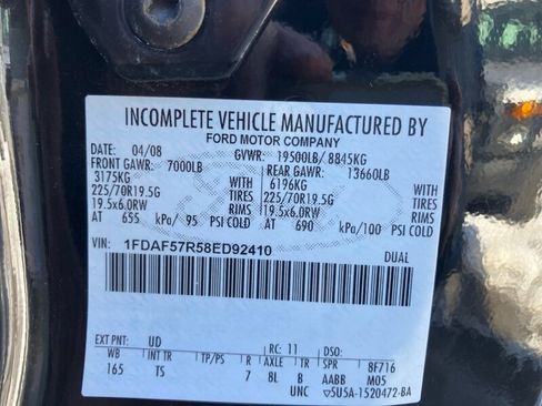 Used 2008 Ford F550 4x4 Regular Cab Super Duty image 8