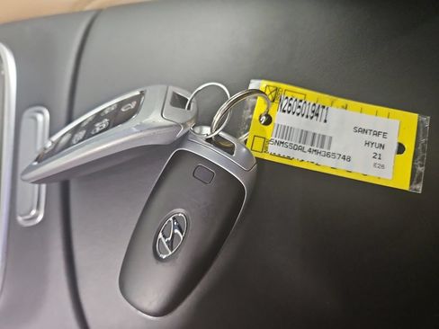 Used 2021 Hyundai Santa Fe Calligraphy AWD/4WD image 30