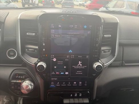 Used 2025 RAM 1500 Laramie AWD/4WD image 22