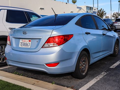 Used 2013 Hyundai Accent GLS image 6
