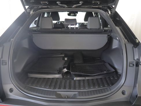 Used 2023 Toyota bZ4X AWD image 20