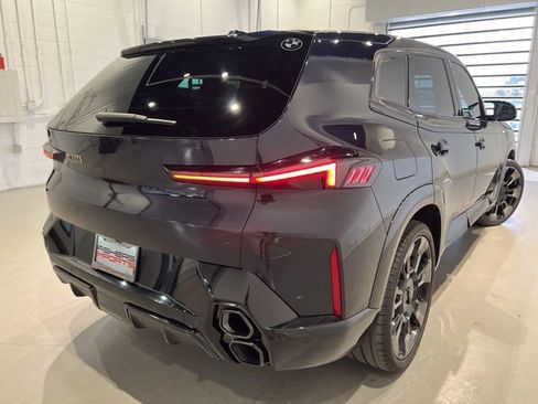 Used 2023 BMW XM image 4